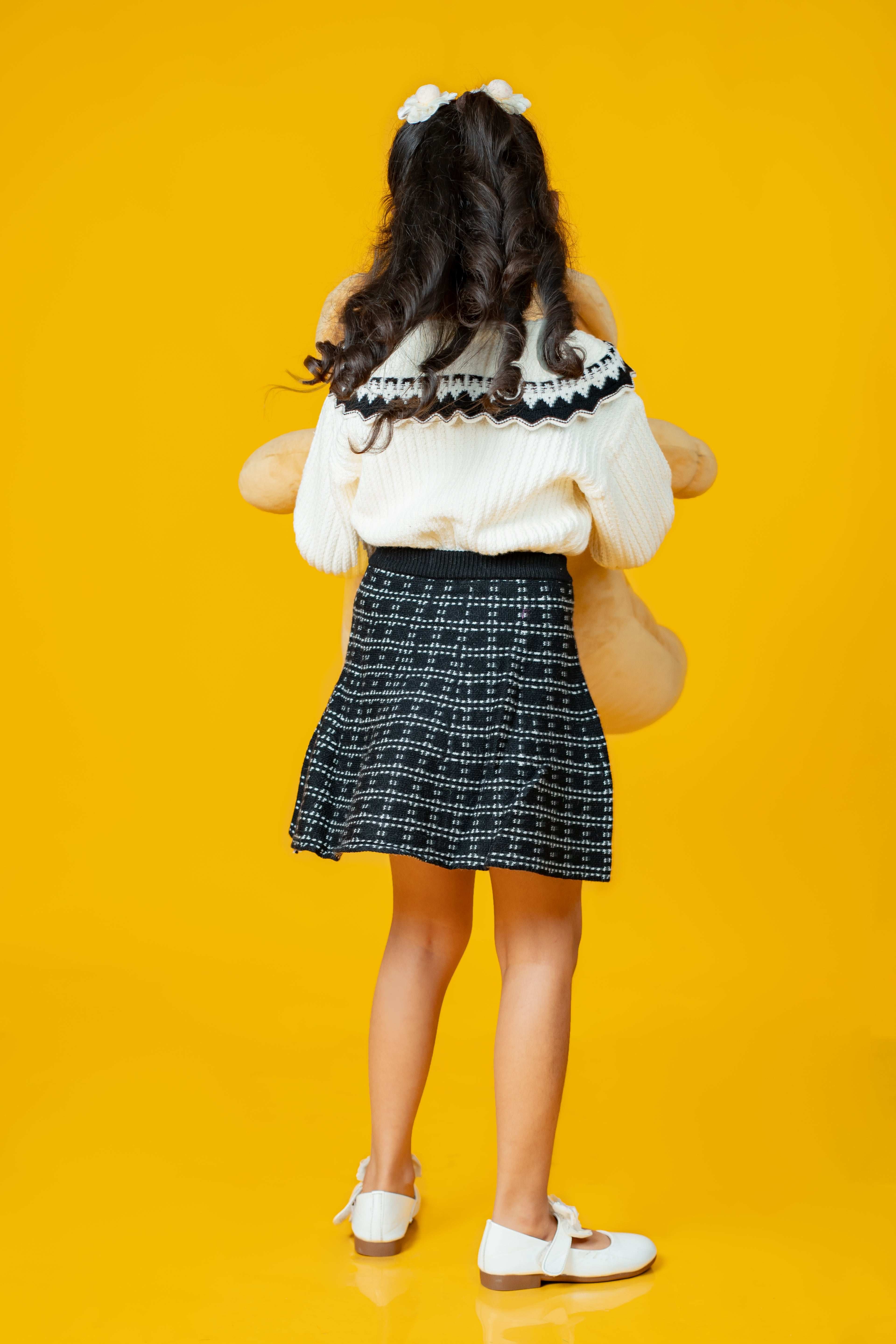 GIRL'S SKIRT SWEATER SET